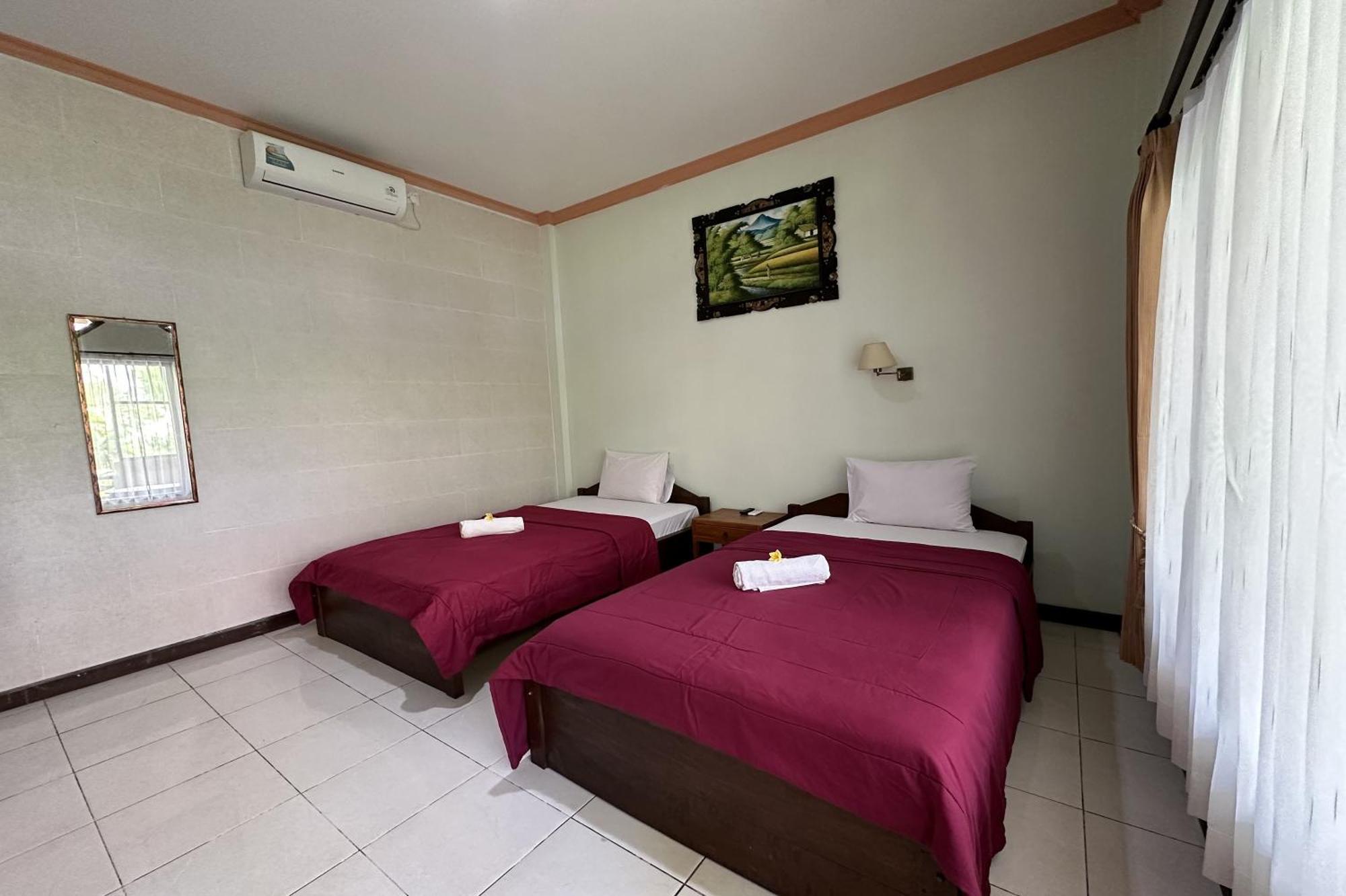 Taxa Raya Guest House Legian  Exterior photo