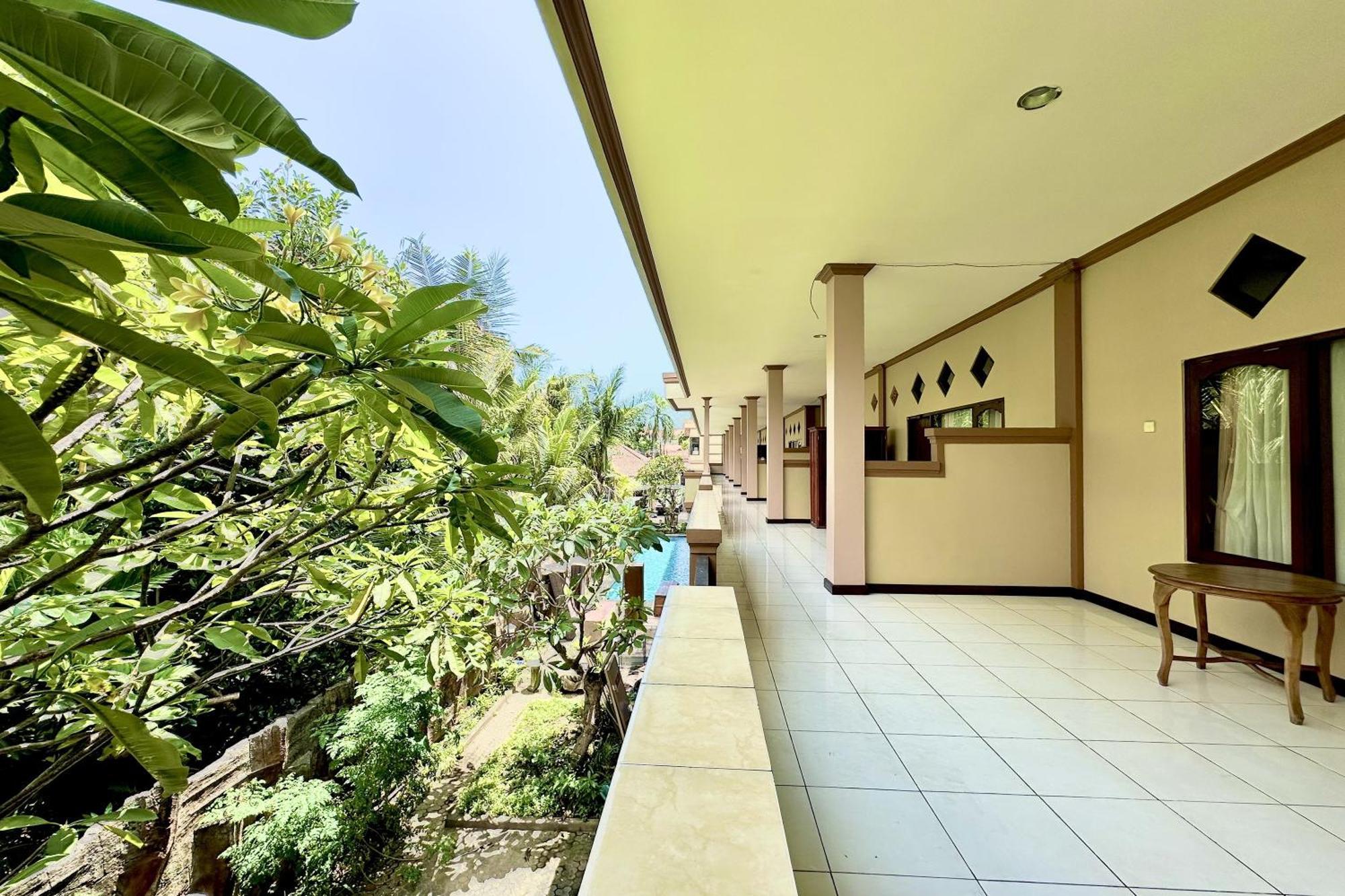 Taxa Raya Guest House Legian  Exterior photo